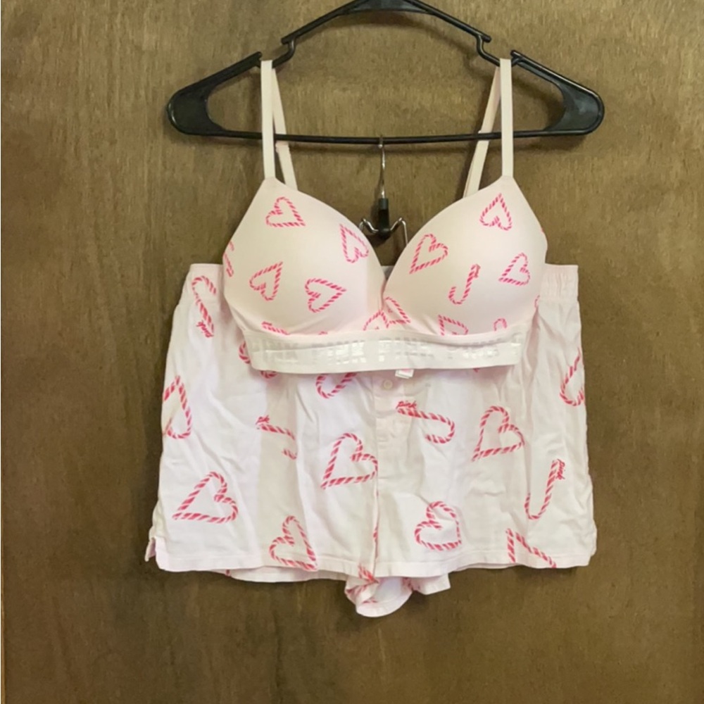 Victorias Secret Pink Bra Shorts Set‎ 32D